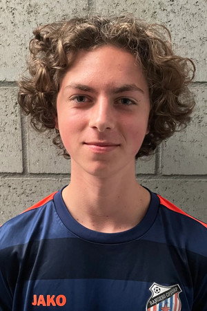 Jul Goossens in Young Hearts