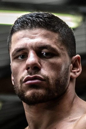 Florian Marku in Florian Marku vs. Miguel Parra Ramirez