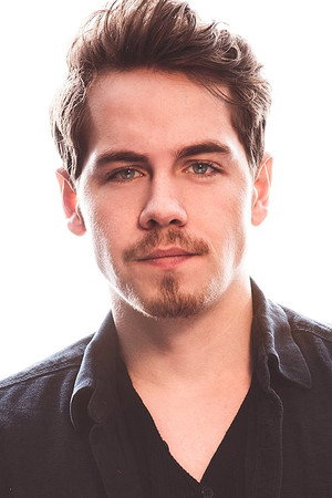 Munro Chambers in Godsend