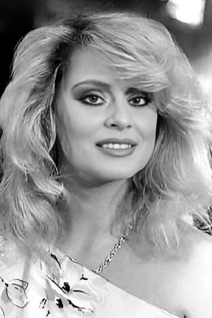 Bea Fiedler in Summer Night Fever