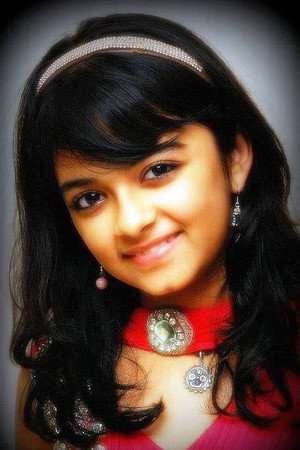 Taruni Sachdev in Vellinakshatram
