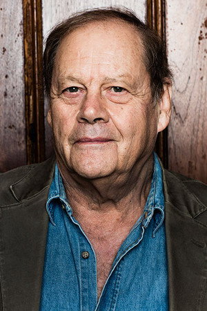 Bruce Beresford in At the Coliseum Deluxe