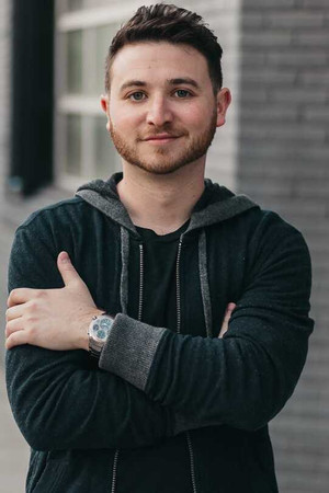 Mike Weinberg in Home Alone 4
