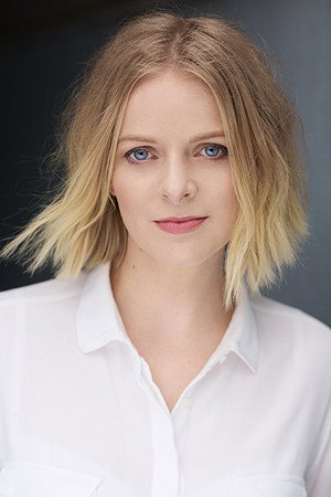 Alice Foulcher in That's Not Me