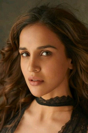 Aisha Sharma in Satyameva Jayate