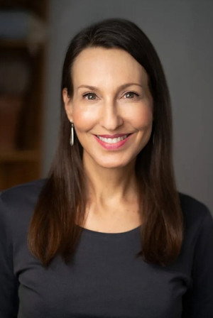 Melanie Joy in Live and Let Live