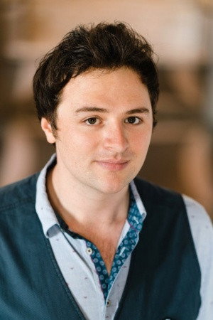 Joshua Owen Mills in Donizetti - La Favorite