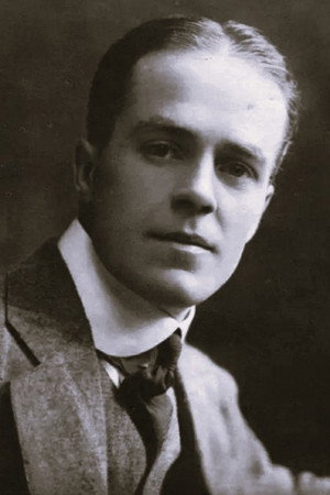 Lawrence Grossmith in All Women Have Secrets