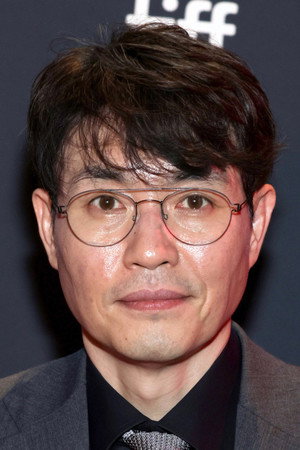 Ryoo Seung-wan in Oasis