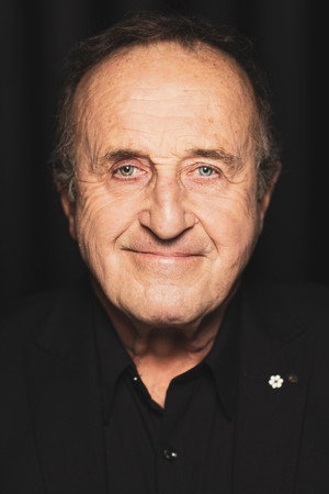 Bernard Derome in Une identité dans la diversité