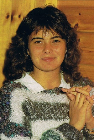 Sonia Martínez in Female Street Dogs