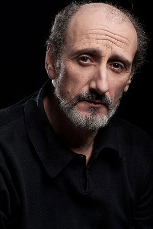 José Luis Gil in Donkey X