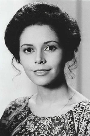 Lonette McKee in Honey