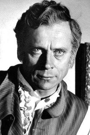 Ivan Triesault in Escapade in Florence