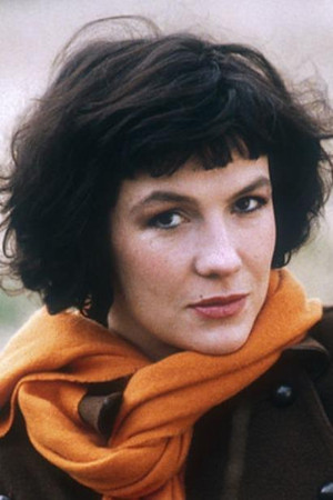 Virginie Thévenet in Small Change
