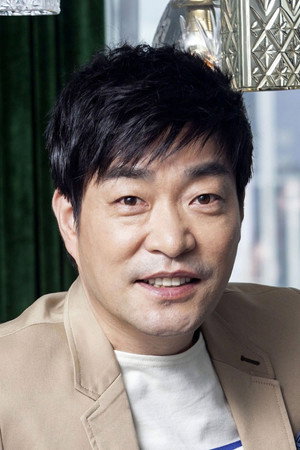 Son Hyun-joo in The Golden Holiday