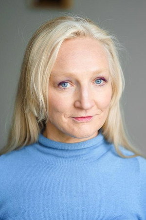 Guna Zariņa in Stones (Elements)