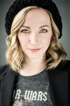 Annette Reilly in An Amish Sin