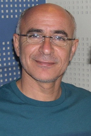 Yakov Cohen in The Unorthodox