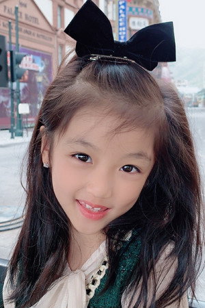 Luo Yichun in In Search of Lost Time