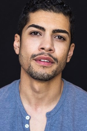 Rick Gonzalez in War of the Worlds