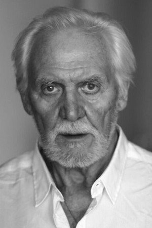 Wolfgang Hübsch in I'm Your Man
