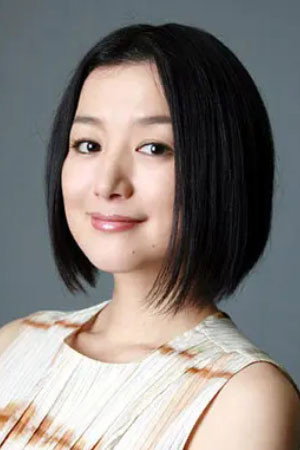 Kyoka Suzuki in Blood and Bones