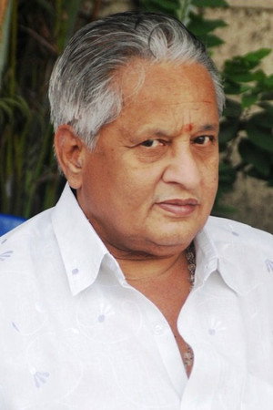 Visu in Penmani Aval Kanmani