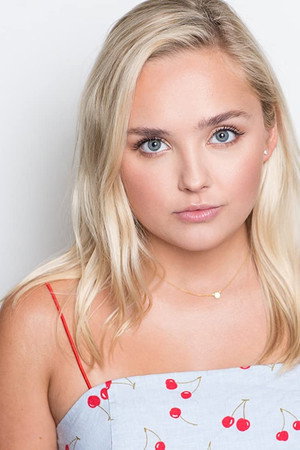 Mia Rose Frampton in A Teacher's Obsession
