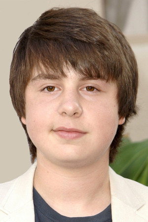 Daniel Yelsky in A Little Help