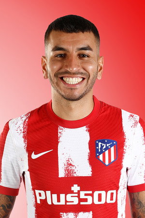 Ángel Correa in Alta en el cielo