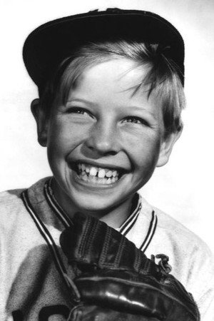 Rudy Lee in Rusty and the Falcon