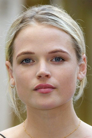 Gabriella Wilde in The Three Musketeers