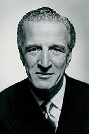 Jerry Desmonde in A King in New York