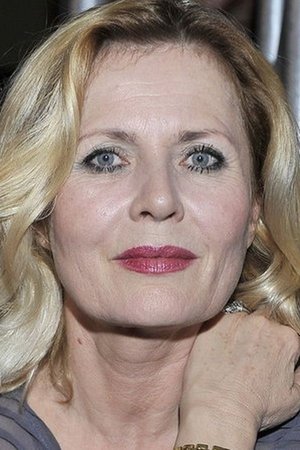Grażyna Szapołowska in Visiting Van Gogh
