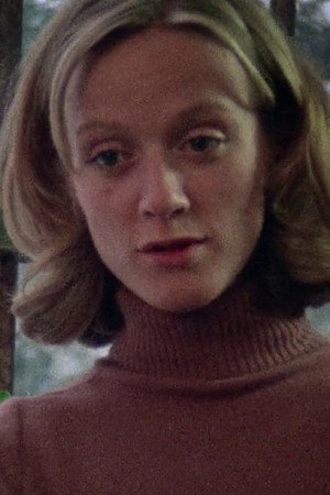 Anita Skinner in Sole Survivor