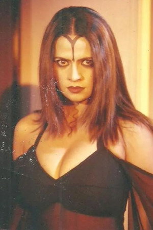 Sapna Sappu in Free Entry
