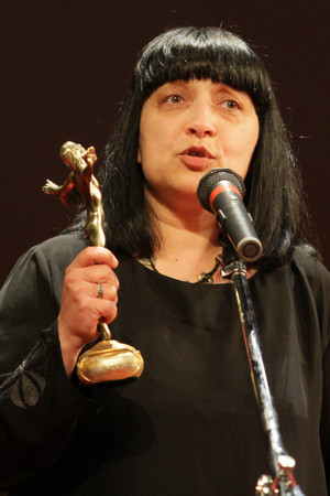 Maya Novoselska in Rhapsody in White