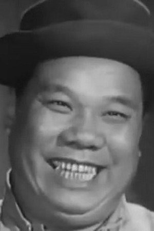 Yuen Lap-Cheung in How Oriole the Heroine Solved the Case of the Three Dead Bodies