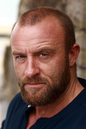 Ross O'Hennessy in Extinction