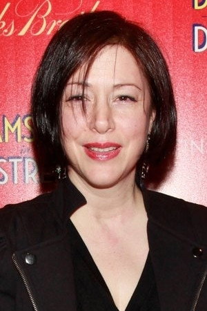 Carolyn Farina in Metropolitan