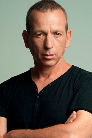 Yftach Katzur in Lemon Popsicle