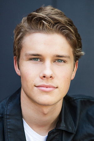 Logan Shroyer in Camp Cool Kids