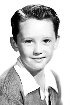 David Holt in Men Without Names