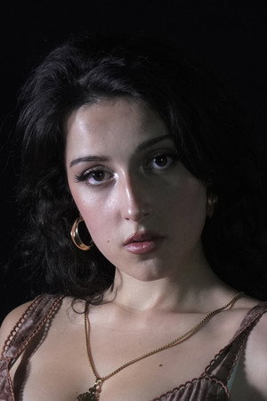 Sélène Kieffer in Desir