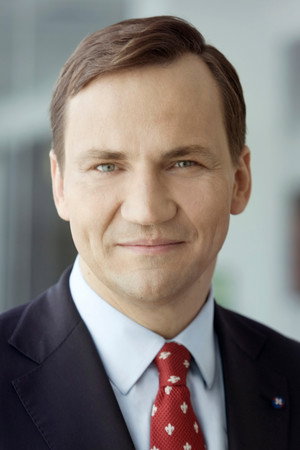 Radoslaw Sikorski in When Boris Met Dave