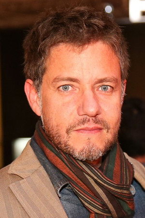 Pablo Zuñiga in Cosas de hombres