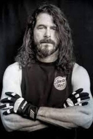 Paul Bostaph in Slayer: War at the Warfield