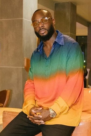 Abou Debeing in Imen ES - La petite soeur devenue Queen