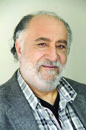 Dariush Arjmand in Killing Mad Dogs